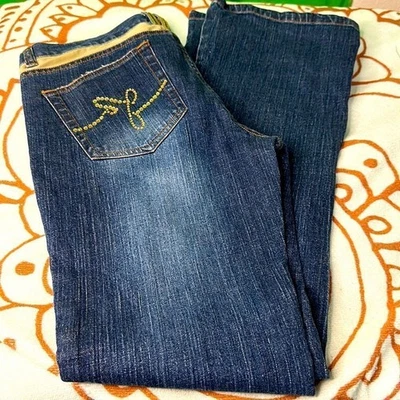 Daisy Fuentes talla 8 índigo, corte bota, con pedrería dorada y bolsillos gemas Foto 1 de 4