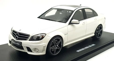GT Spirit 1/18 Scale Resin GT928 - Mercedes-Benz C63 AMG - Diamond White - Image 1 of 4