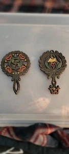 Set of 2 Small Cast Iron Footed Trivets-Eagle MT -13,Tulips MT-7 - 6" Tall X 3"  - Picture 1 of 7