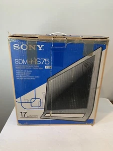 Sony SDM-HS75 17" TFT LCD Color Retro Gaming Computer Monitor VGA Open Box - Picture 1 of 8