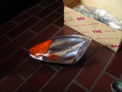 Lámpara de esquina delantera derecha Dodge INTREPID 95-97 nueva Foto 1 de 4