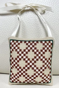 Quilt PatternCross Stitch Mini Pillow & Ornament~Sunshine And Shadow 4”X 4” New - Picture 1 of 7
