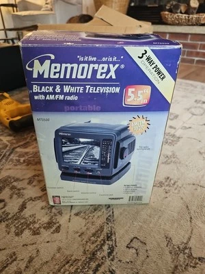 New MEMOREX 5.5" Mini Portable TV AM/FM Radio MT0500-B  - Image 1 of 3