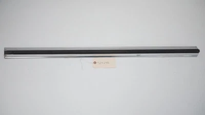 Camión Ford serie F 1973-1979 OEM | 78-79 Bronco puerta superior derecha moldura/moldura Foto 1 de 4