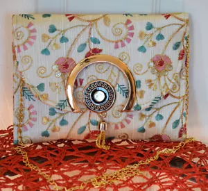 ¡Bolso de hombro bordado multicolor de tela de seda beige de la India! - Imagen 1 de 5