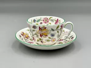 Minton Haddon Hall Green Edge - Teetasse und Untertasse. - Bild 1 von 2