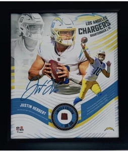 Justin Herbert Spiel gebraucht Fußball Stück #10/50 Custom gerahmt Limited Edition - Bild 1 von 3