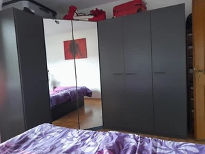 Eck Kleiderschrank mit Spiegel - Bild 1 von 12