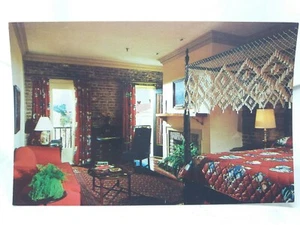 The Lodge Alley Inn 195 East Bay Street Charleston USA New Vintage Postcard - Picture 1 of 2