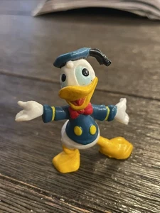 Donald Duck 2” Action Figure PVC Vintage Applause Toy - Picture 1 of 11