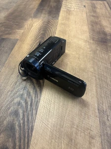 Canon VIXIA HF R60 HD Camcorder – 57x Zoom, Wi-Fi, 8GB – Great Condition! - Picture 1 of 13
