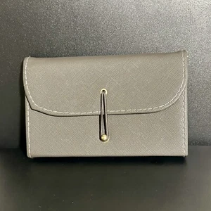 Staples 13-Pocket Expanding File Folder (A4 Letter Size) Gray Canvas Material - Picture 1 of 4