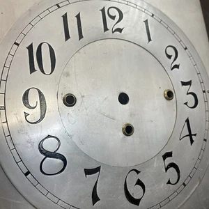 Vintage Großvater Uhr 7-3/4" Durchmesser Zifferblatt METALLZIFFERBLATT UND 8-3/4" PLATTE - Bild 1 von 6