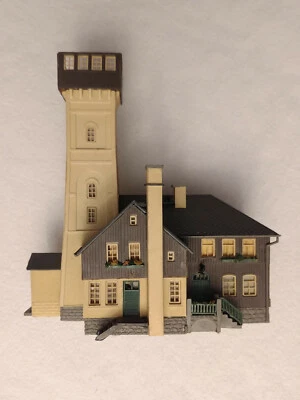 Burg, grau/beige, 16x10x18 Cm (LxBxH), montiert - Bild 1 von 4