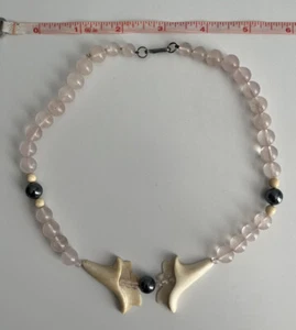 Rosa Perlen mit Muscheln Halskette - Bild 1 von 5