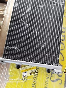 Radiatore aria condizionata Suzuki jimny 1.5 ddis 63kw 86c - Picture 1 of 4