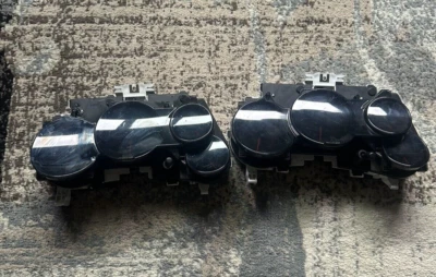 05 06 07 08 PONTIAC VIBE VELOCÍMETRO CLUSTER US GT Raro - Dos Clusters Foto 1 de 4