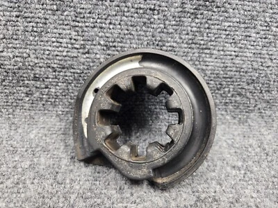 Mercedes CLA250 2014-2018 muelle helicoidal trasero izquierdo o derecho sello de asiento inferior OEM Foto 1 de 4