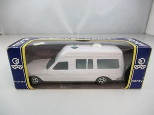 Norev Metal 1:43 874 Mercedes Ambulance White - Picture 1 of 4