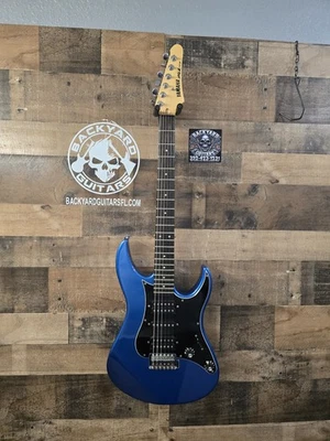 90s  Yamaha RGZ-121p Blue Good Condition - Image 1 of 4