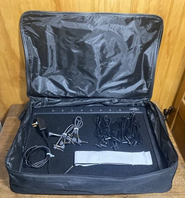 Pedalera SKB PS-8 8 puertos 9VDC negra 197881309084 EXCELENTE ESTADO Foto 1 de 4