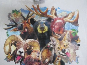 GOOFY WOODLAND ANIMALS ALL SMILES PRINTED ON BAYSIDE KIDS WHITE SIZE M TSHIRT NE - Picture 1 of 4