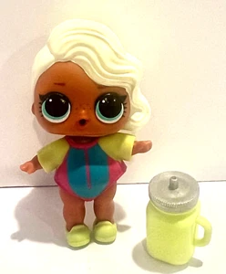 Lol Surprise Puppe Serie 1 Surfer Babe mit passender Tasse - Bild 1 von 3