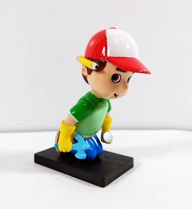 Handy Manny with Tool Hammer Nail on Stand Statue Cake Topper Rare HTF 3" - Picture 1 of 6