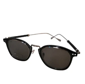 TOD'S Italia Unisex Gafas de sol polarizadas Cuero Negro y Plateado Alas laterales - Imagen 1 de 9