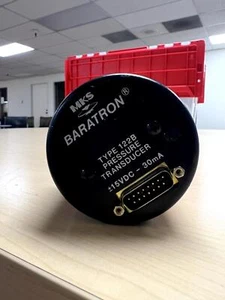 MKS 122BA-01000EB Baratron Pressure Transducer, 1000 Torr, Type 122B 1/2 VCO - Picture 1 of 9