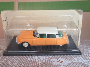 983Z Universal Hobbies 46 Pasión Citroën Idea 19 1957 Naranja 1:43 Nuevo+Caja - Imagen 1 de 9