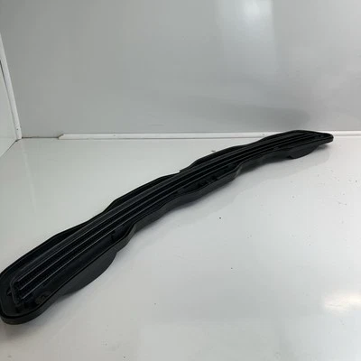 98-02 梅赛德斯 W210 E320 E420 E55 前罩通风格栅烤架 2108800705 原始设备制造商 — 第 1/4 张图片