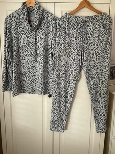 F&F Leopard Print Loungewear Set Long Sleeve High Neck Pyjamas, T 16-18, B 12-14 - Picture 1 of 7