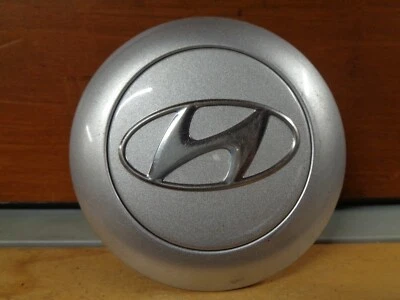 Tapa central Hyundai Entourage 2007-2010 52910-4J200 74670 Foto 1 de 4