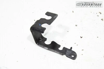 Chrysler Pacifica 2017-2024 tracción delantera trasera izquierda freno manguera soporte OEM Foto 1 de 4