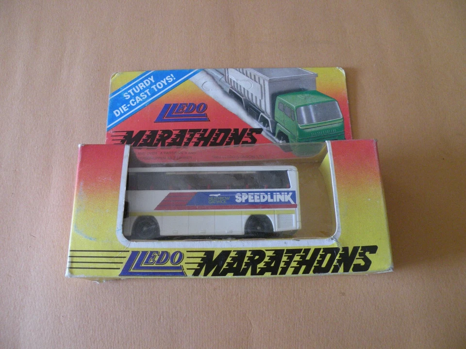 LLEDO (CORGI) AUTOBUS BIANCO IN OTTIME CONDIZIONI (BOX) - Immagine 1 di 1