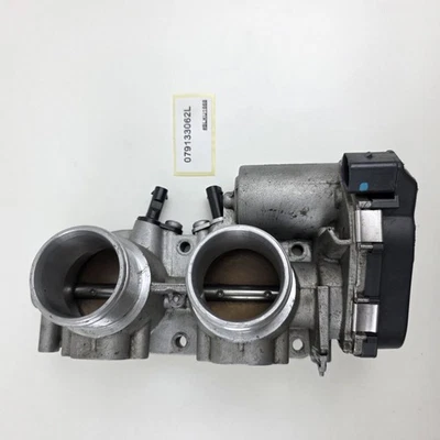 Conjunto de carrocería del acelerador Audi S8 2013-2017 079133062L Foto 1 de 4