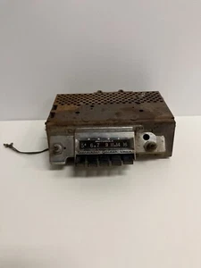 Accessory 1961 Chevrolet Impala Belair Biscayne AM PB Radio Motorola CTA61 - Picture 1 of 12