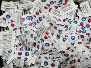 Single Serve Black Pepper 0.75 gram 3000 Packets Case Box Happy Face teaspoon - Picture 1 of 4