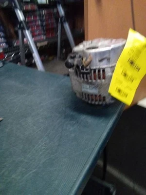 Plugue oval alternador Denso compatível com 2001-2011 DODGE DAKOTA  - Imagem 1 de 2