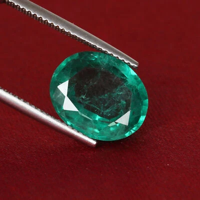 Loose Lab-grown Green Emerald 6.67 Ct. Zambian Oval Cut Loose Stone For Jewelry - Image 1 of 4