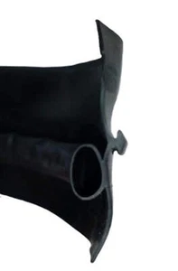 EZ Wheeler Truck Cap Topper Double leaf w/BULB Bottom Door Seal 4146020000 {SOLD - Foto 1 di 3