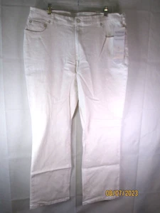 NWT DG2 by Diane Gilman Ivory 5 Pocket Stretch Boot Cut Jeans A04 - Size 18W - Picture 1 of 4