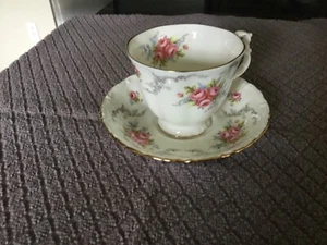 Royal Albert Tranquility Muster Bone China, England Tasse und Untertasse - Bild 1 von 5