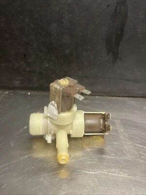 (Montaje de entrada) Máquina comercial de café y bebidas Flavia Brewer S350 RfA4.3 Foto 1 de 2