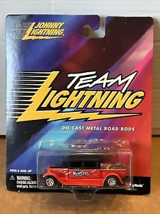 Caña de carretera diecast Johnny Lightning Team Lightning THE MUNSTERS jugando a la mantis - Imagen 1 de 5
