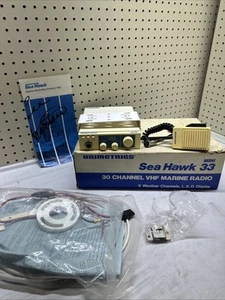 Vintage Unimetrics SEA HAWK 33  SH66 Mini Marine VHF Radio w/Original Box - Picture 1 of 10