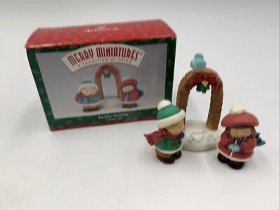 1996 Hallmark Merry Miniatures Bashful Mistletoe 3-Piece Christmas Set  - Image 1 of 4