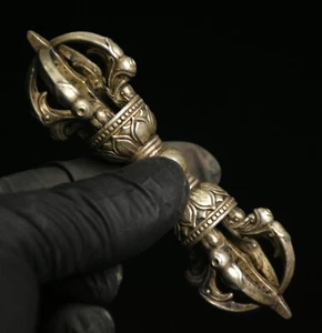 2.8" Old Tibet Buddhism Silver Carving Phurba Dagger Holder Faqi Pendant Amulet - Picture 1 of 6
