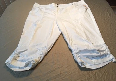 INC  Bermuda Capris  Bright White  Size 24W 056 - Image 1 of 4